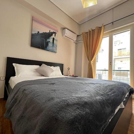 Thesian Apartment In Centre Of Atenas Exterior foto